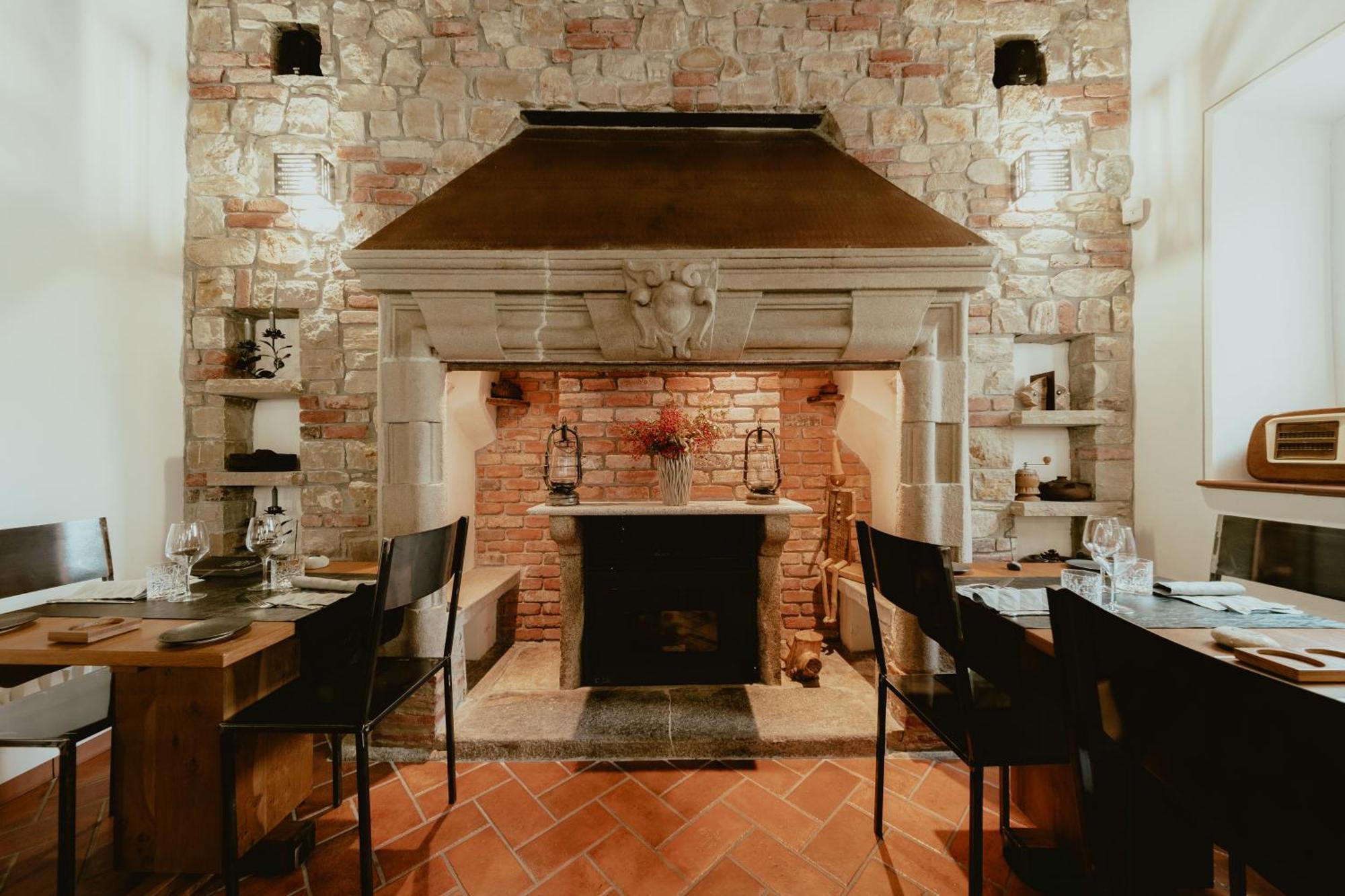 B&B Osteria Dello Sperone Lonate Pozzolo Exterior photo